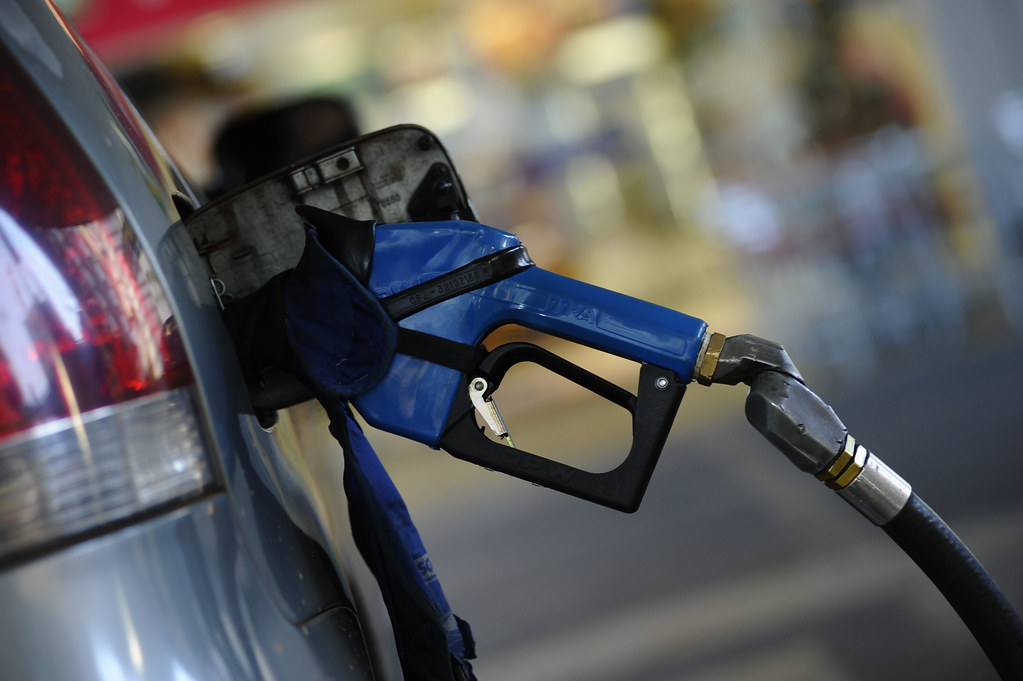 Aspectos importantes sobre a mistura de gasolina com álcool