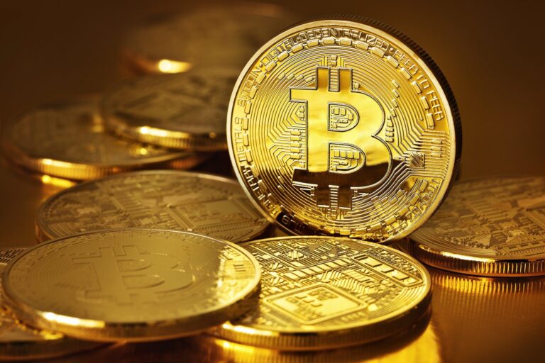 As principais diferenças entre Bitcoin, Ethereum e stablecoins Criptomoedas: o que são e como funcionam