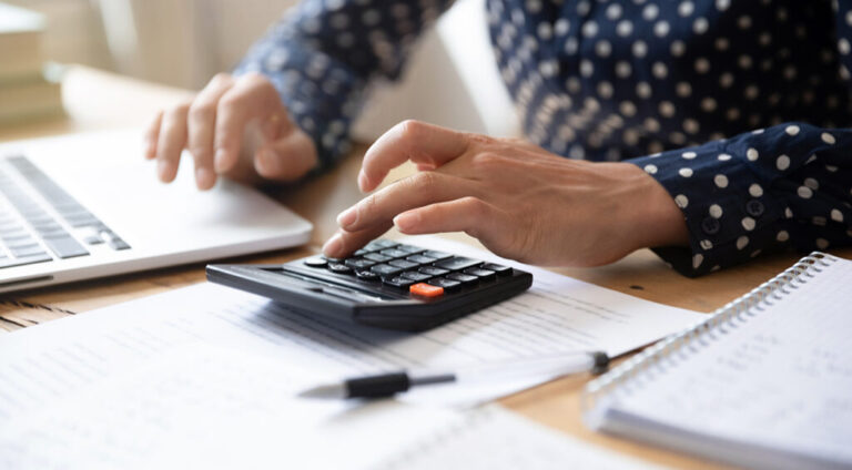 das-criancas-aos-adultos:-aprendendo-financas-para-uma-vida-economica-saudavel