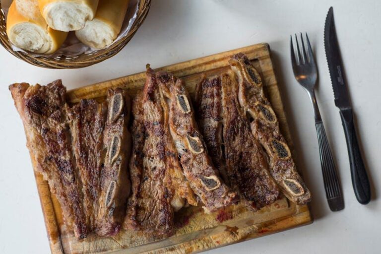 Pode misturar feijão com carne de porco mal passada? Pode misturar feijão com carne de porco mal passada?