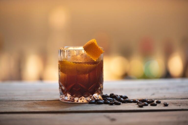 Pode misturar rum e suco de cenoura? Pode misturar rum e suco de cenoura?